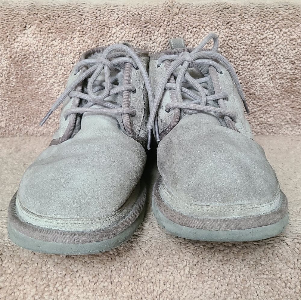 UGG Sz 11 Mens Gray Chukka Boots - Picture 7 of 17